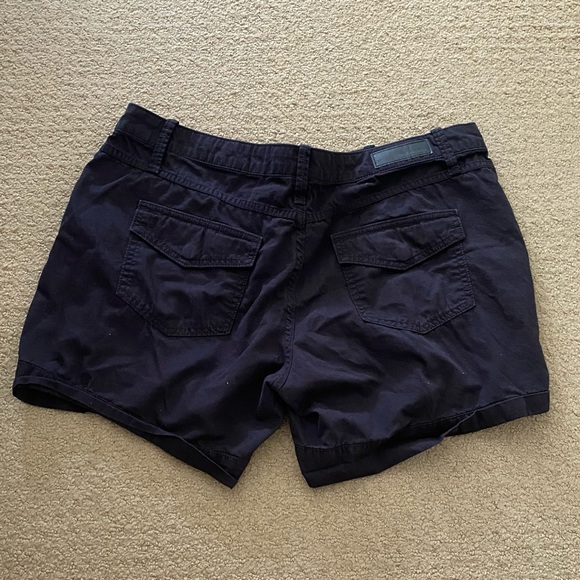 Calvin Klein Shorts - Picture 2 of 4